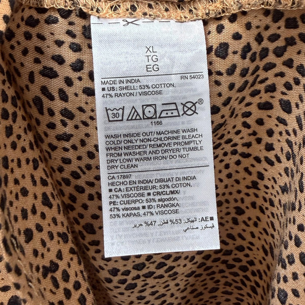 Old Navy Animal Print Long Sleeve Button-Front Blouse XL