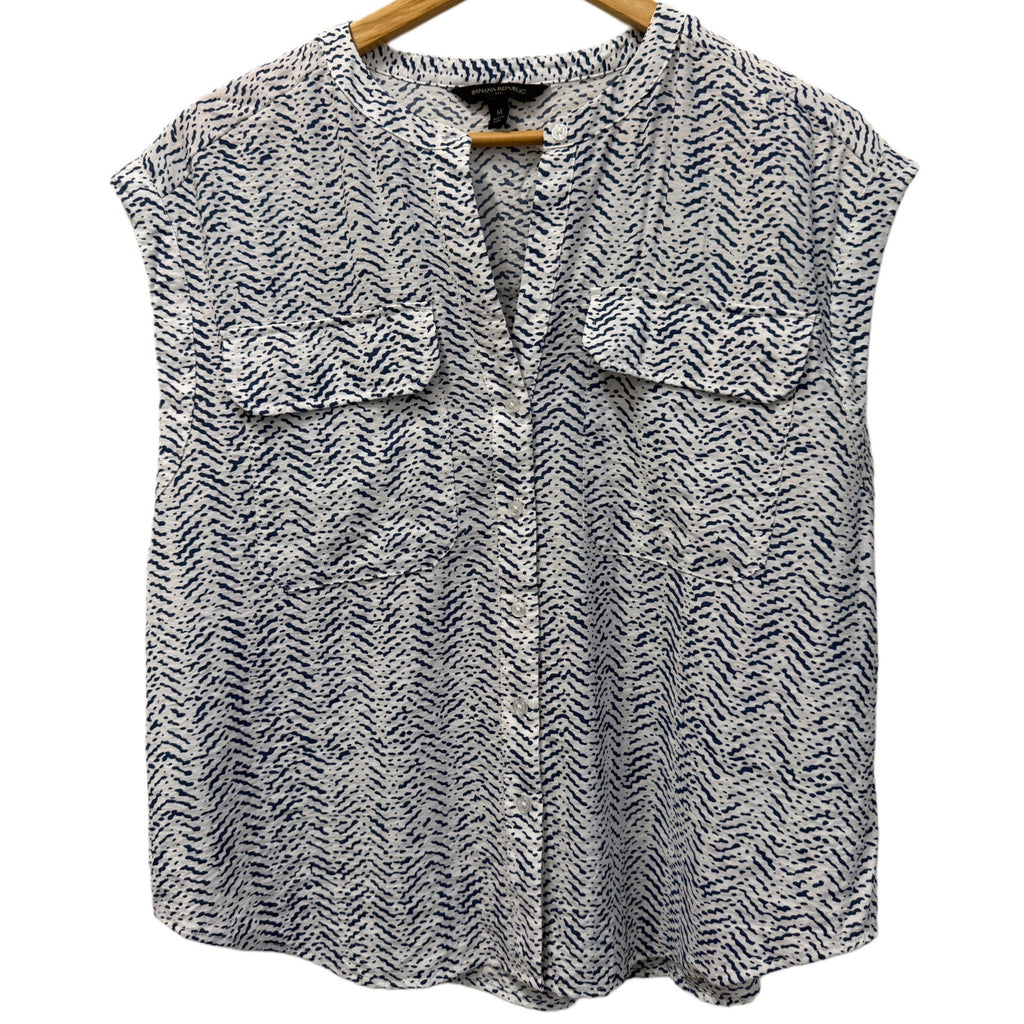 Banana republic black and white print woman's short sleeve button down