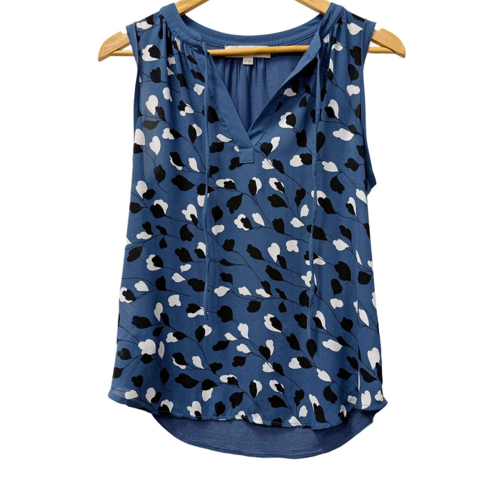 Loft woman's blue black and white pattern sleeveless top in size XS