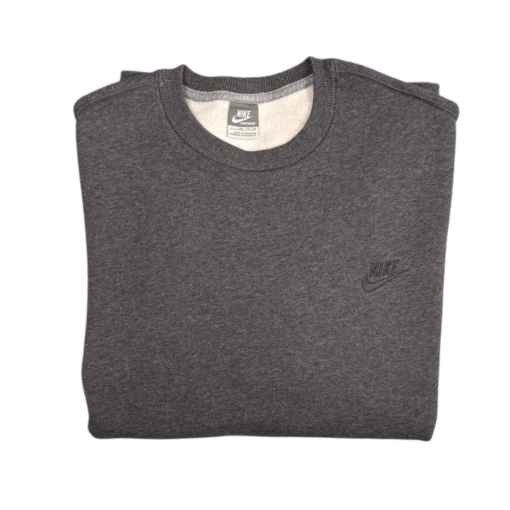 Nike sports ware in grey for men in size XXL