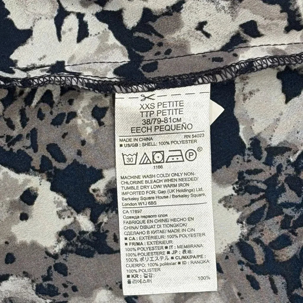 Banana Republic Floral Peplum Blouse Long Sleeve - tag