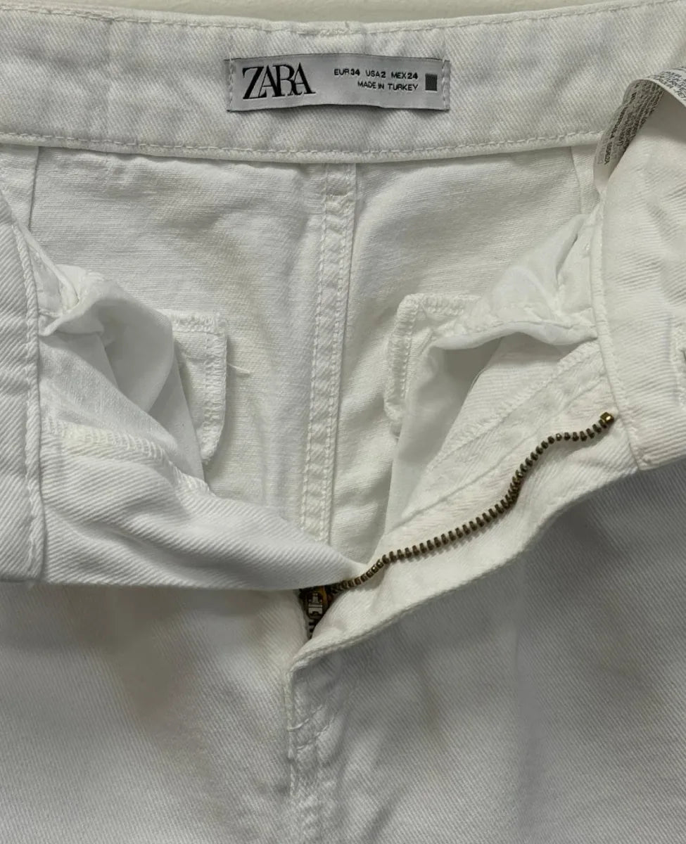ZARA Wide Leg White Denim Jeans High Rise - label