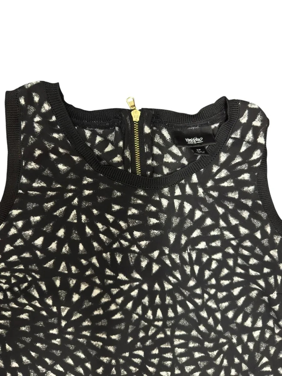 Geometric Print Sleeveless Blouse Gold Zipper Black White - detail