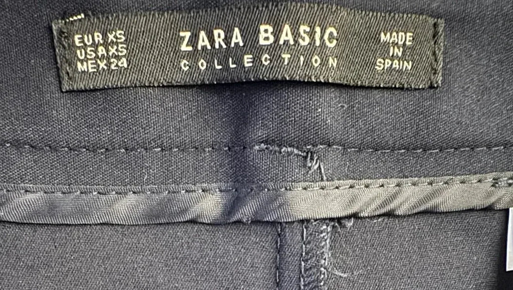 Zara Basic Navy High-Waist Tailored Shorts XS - tag