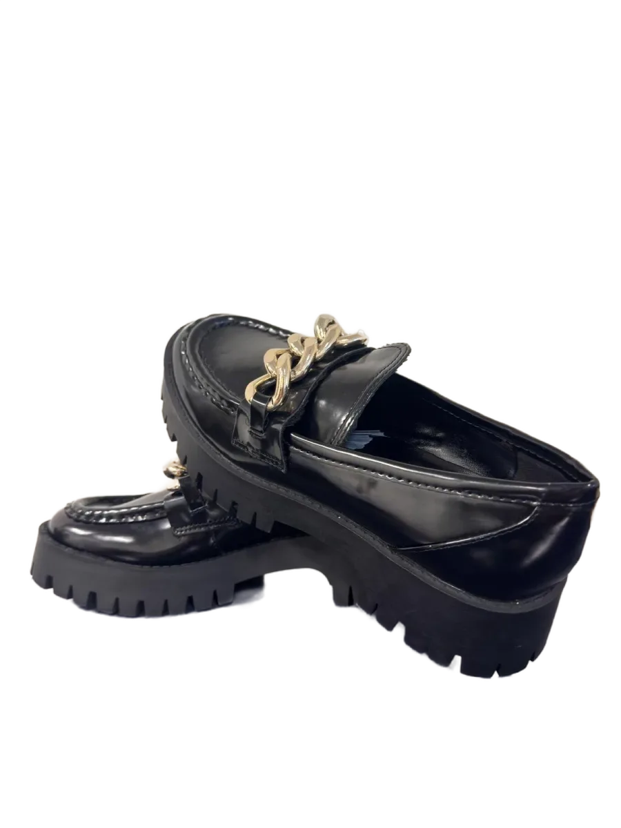 Guess Hillford Chain-Detail Platform Lug-Sole Loafers - detail