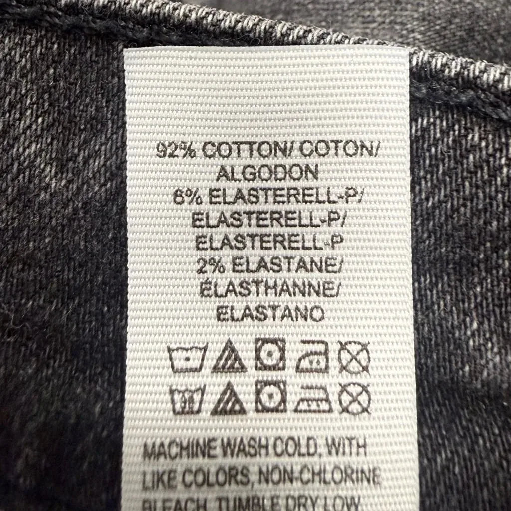 Lucky Brand 121 Slim Gray Wash Jeans - label