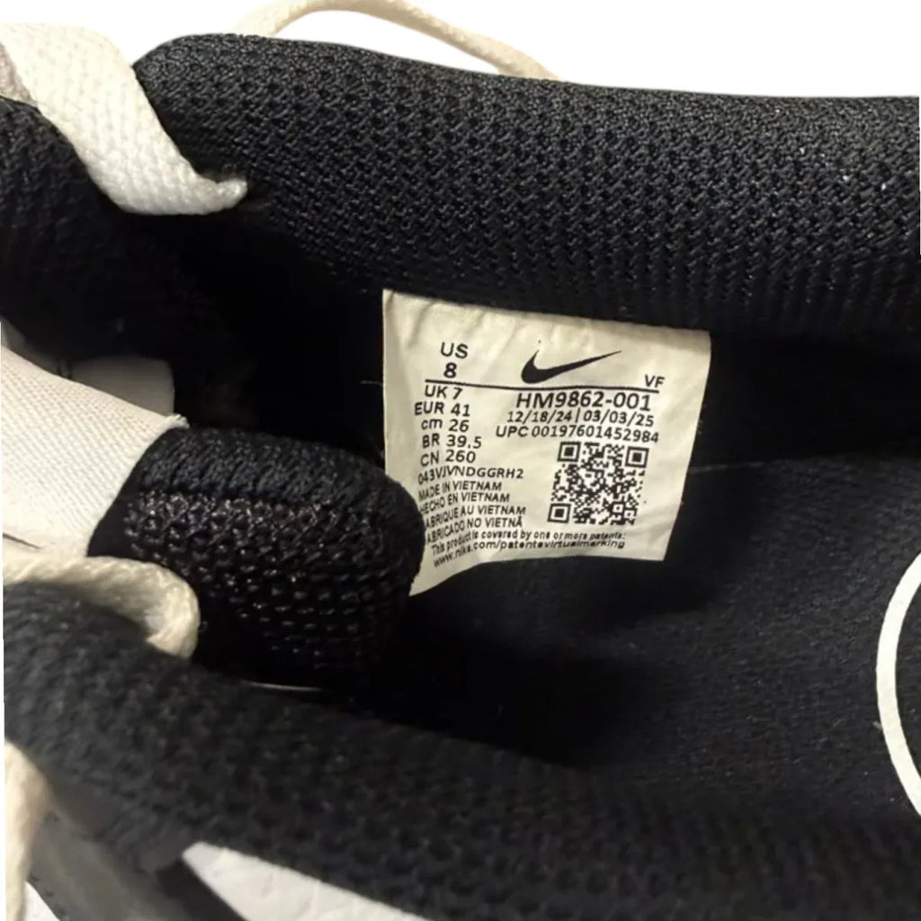 Nike Court Vision Low Sneakers Black/White - tag