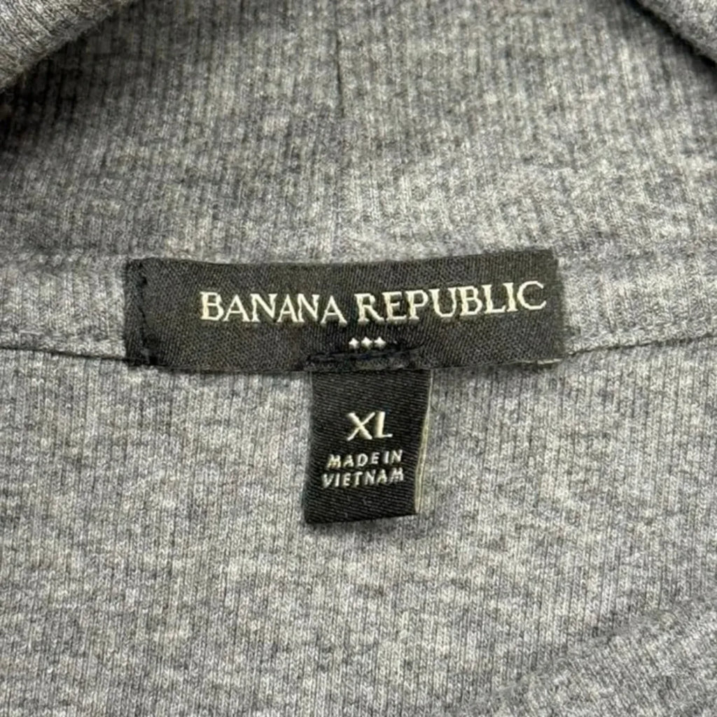 Banana Republic Sleeveless Turtleneck Top Gray - label