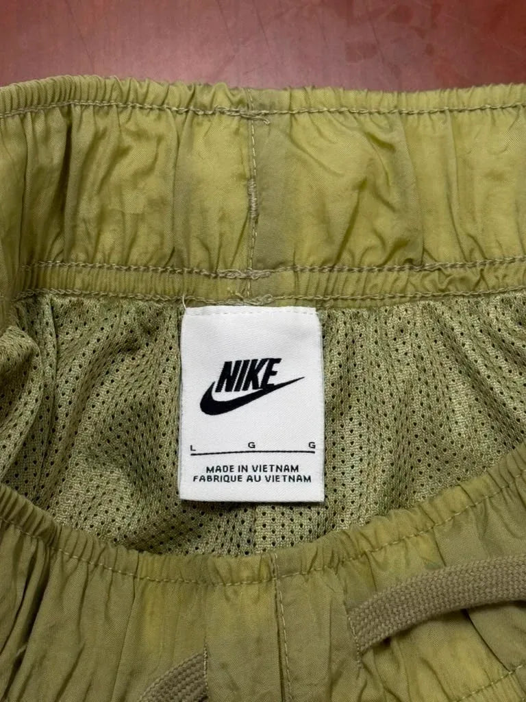 Nike Sportswear Olive Green Cargo Jogger Pants L - tag