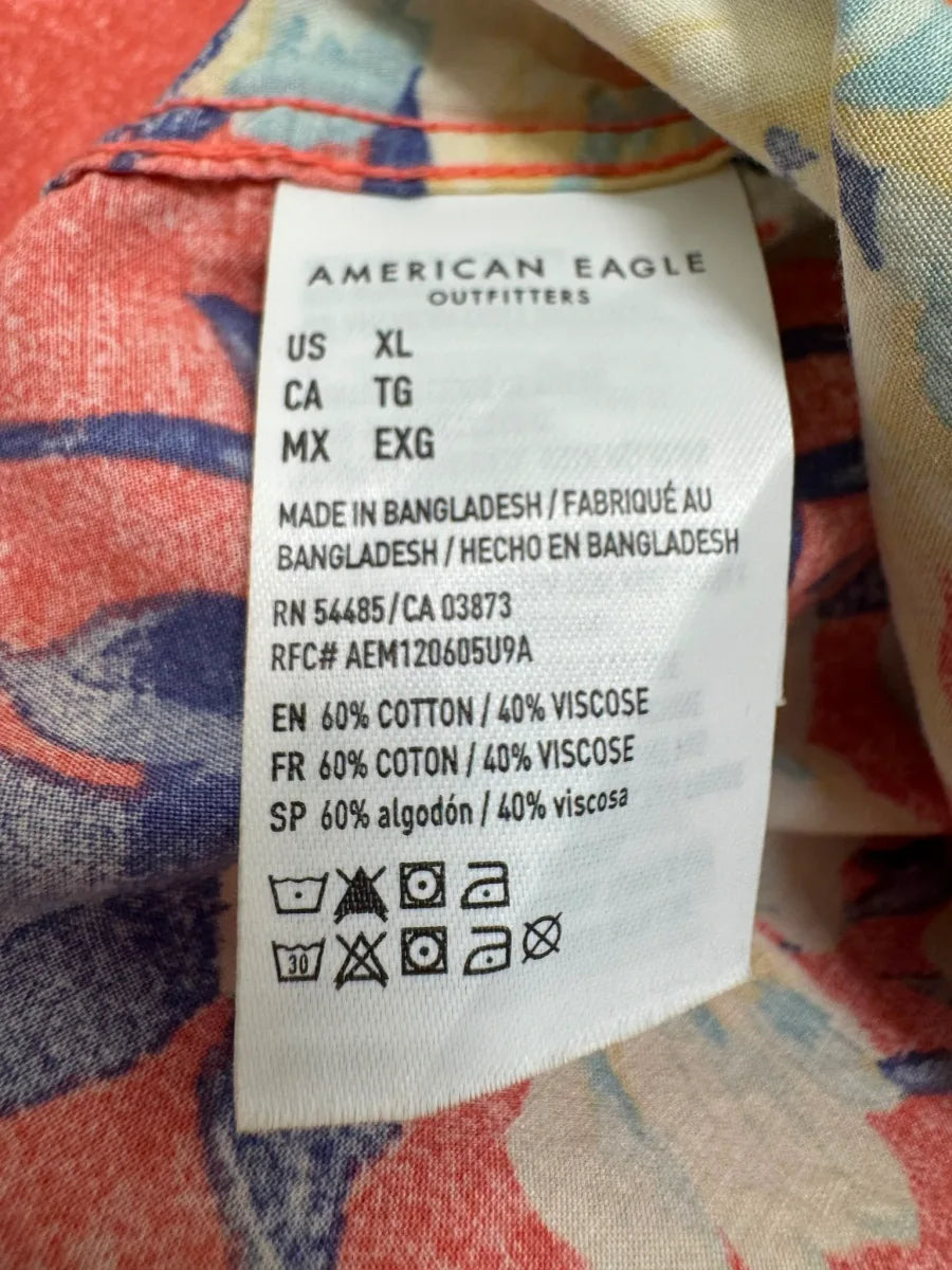 American Eagle Outer Banks Floral Print Camp Collar Shirt XL - tag