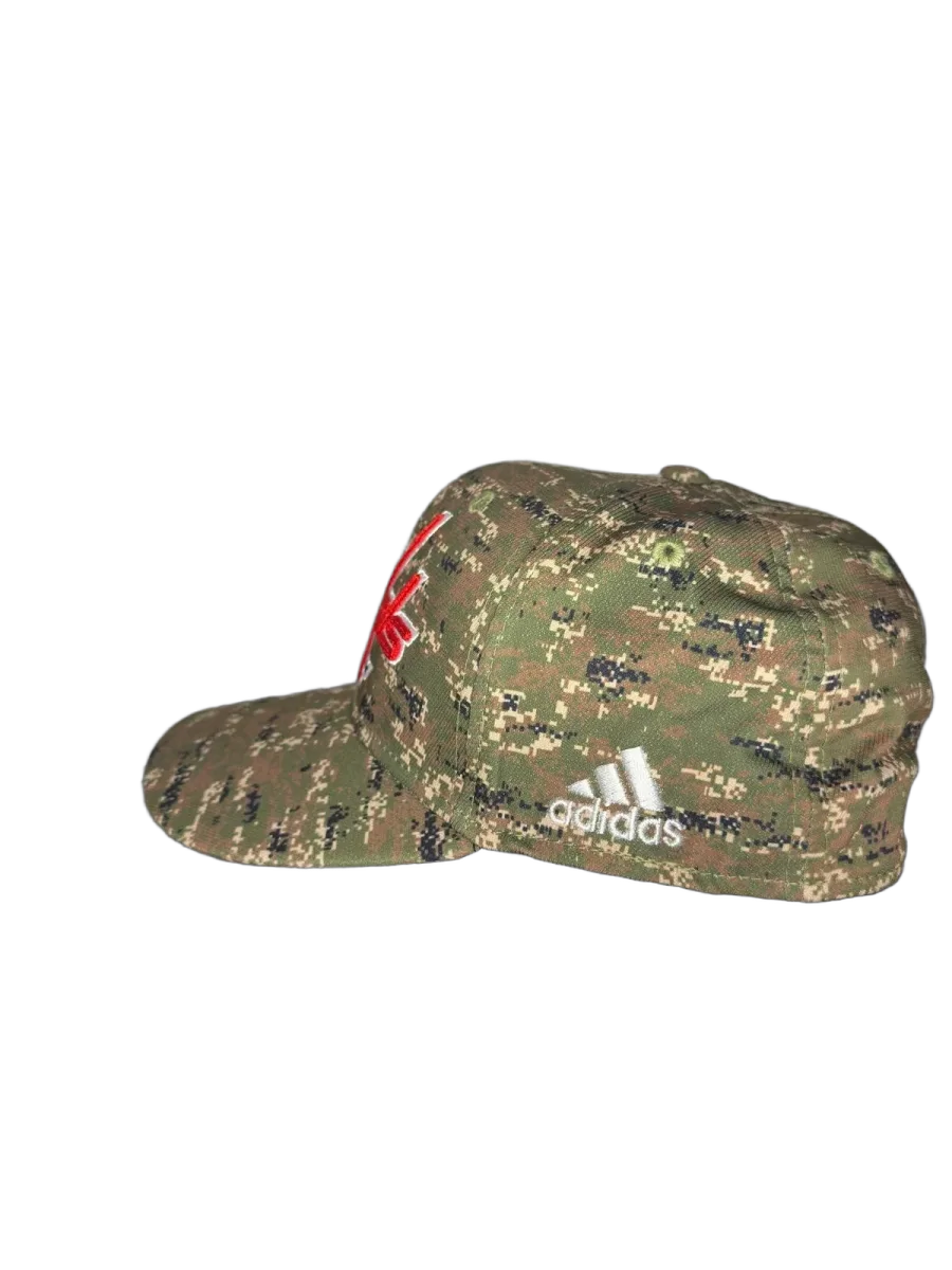 Adidas Washington Capitals NHL Digital Camo Fitted Cap - detail