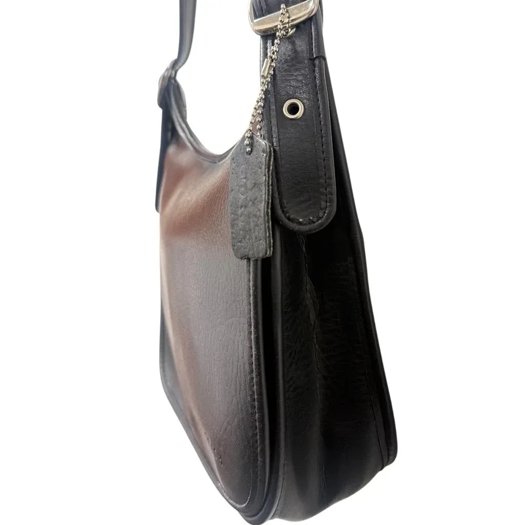 Coach Vintage Glove-Tanned Leather Shoulder Bag Black - front