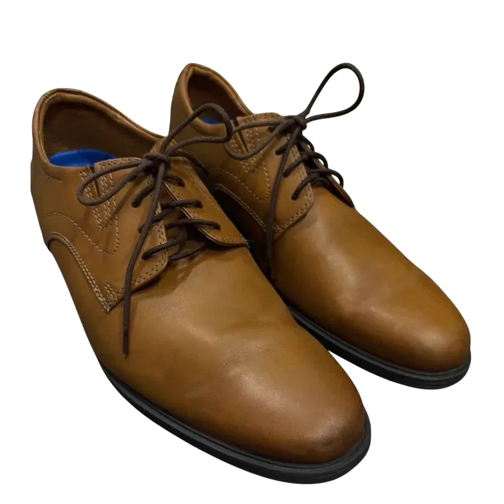 Clarks Tan Leather Plain Toe Derby Oxford - front