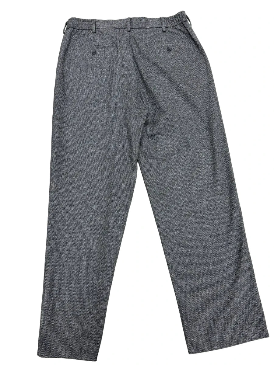 Uniqlo Herringbone Tweed Pleated Trousers Grey - front