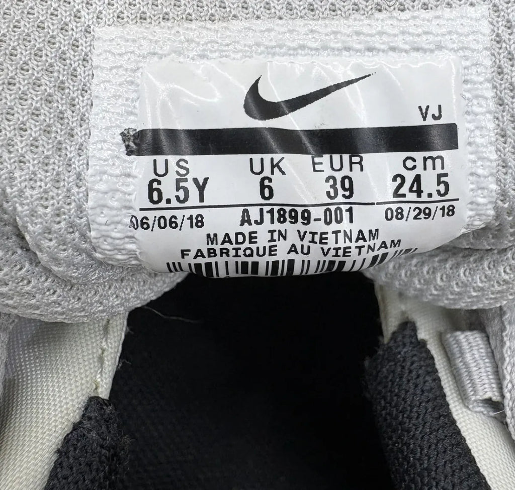 Nike Air Max 95 Sneaker Silver Black Gold Kids - tag