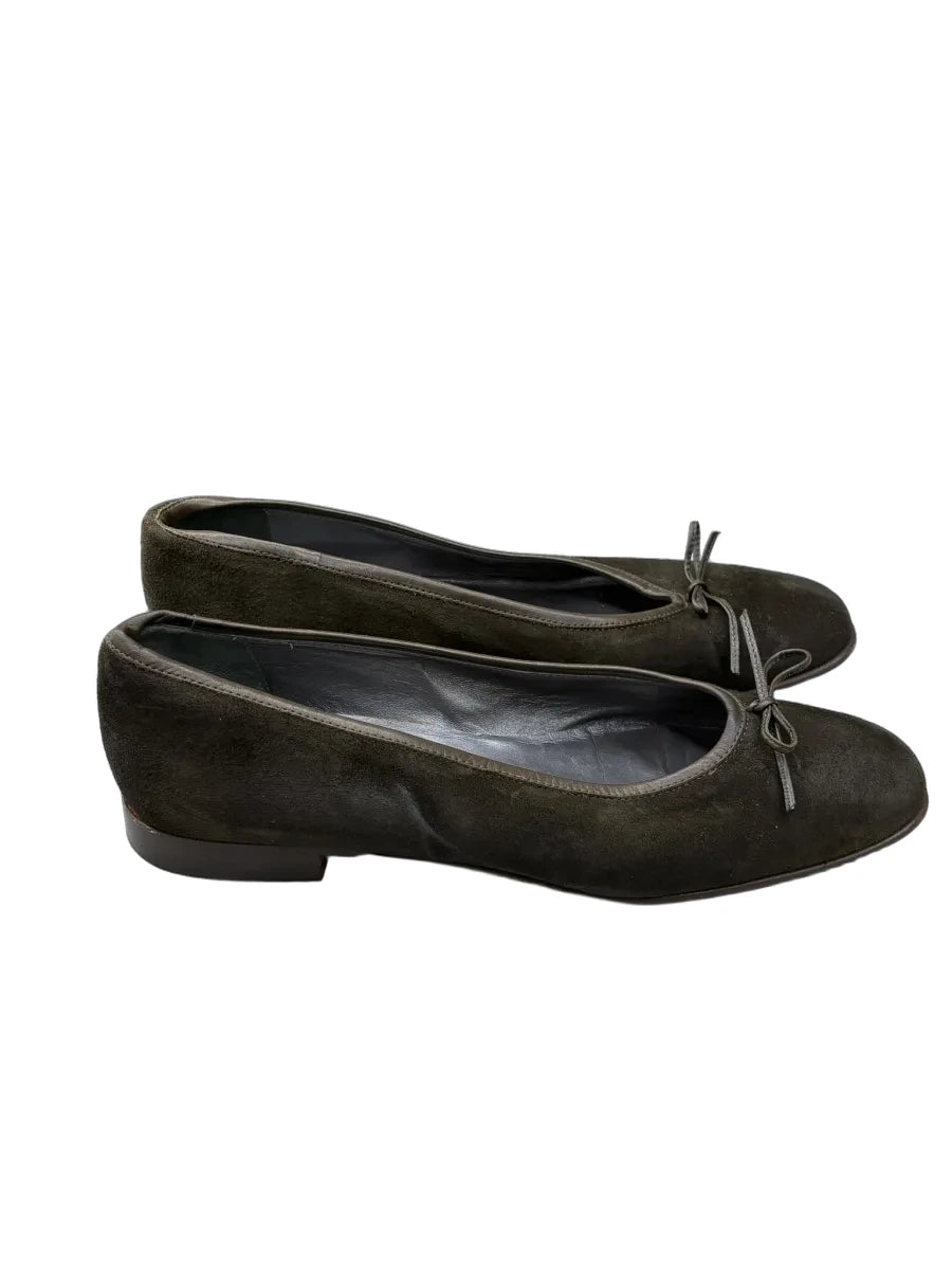 gaLo Suede Ballet Flat Dark Olive Green - detail