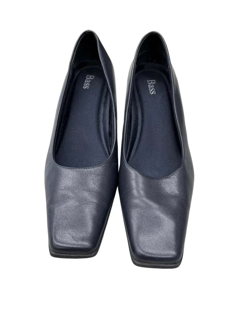 Bass Tristie Navy Leather Kitten Heel Pumps - front