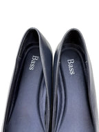 Bass Tristie Navy Leather Kitten Heel Pumps - detail