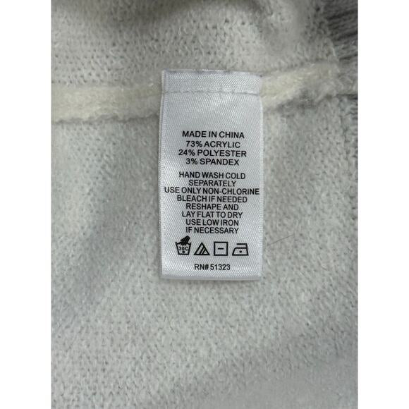 Ce Ce woman's sweater striped in blue white and grey with ski patterns size M