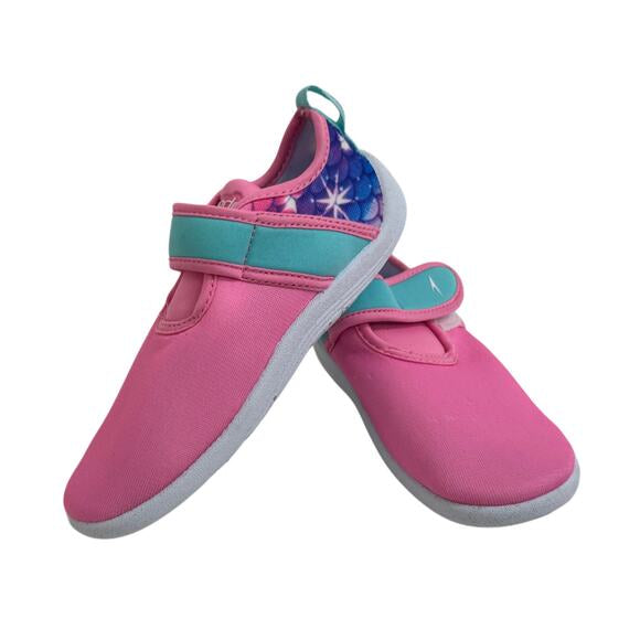 speedo pink water shoes for woman in size XL