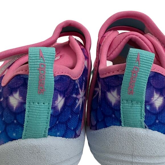 speedo pink water shoes for woman in size XL