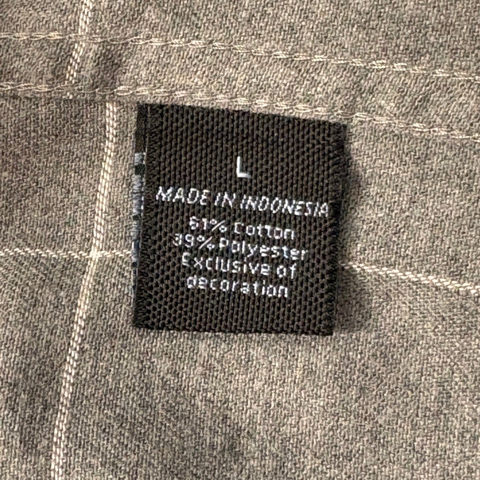 Marc Anthony slim fit men's checkered grey button down shirt in size L