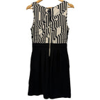 9-h15 STCL black short sleeve dress with black and white print on top