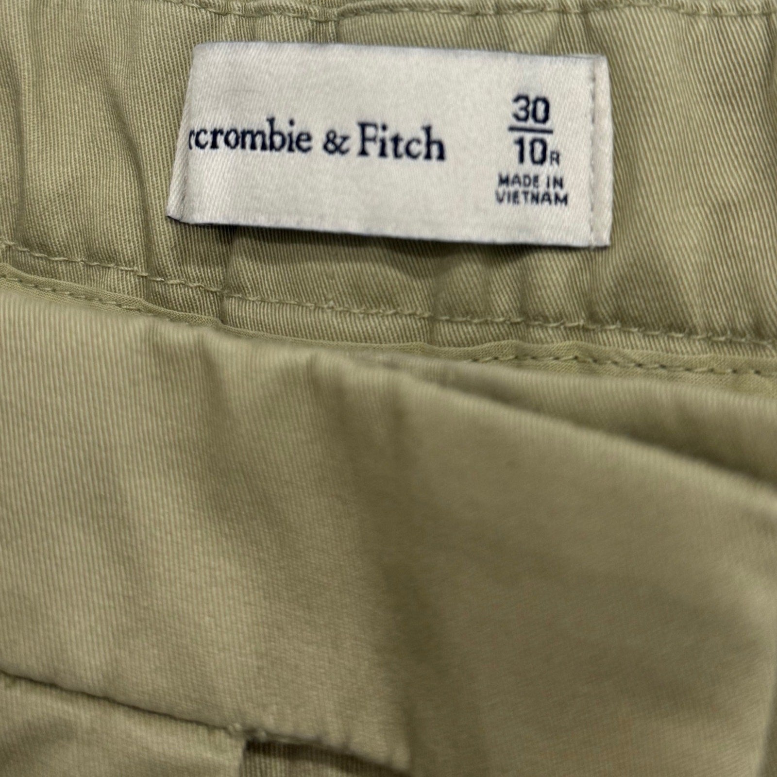 Abercrombie & Fitch New Beige Women's khaki pants size 30