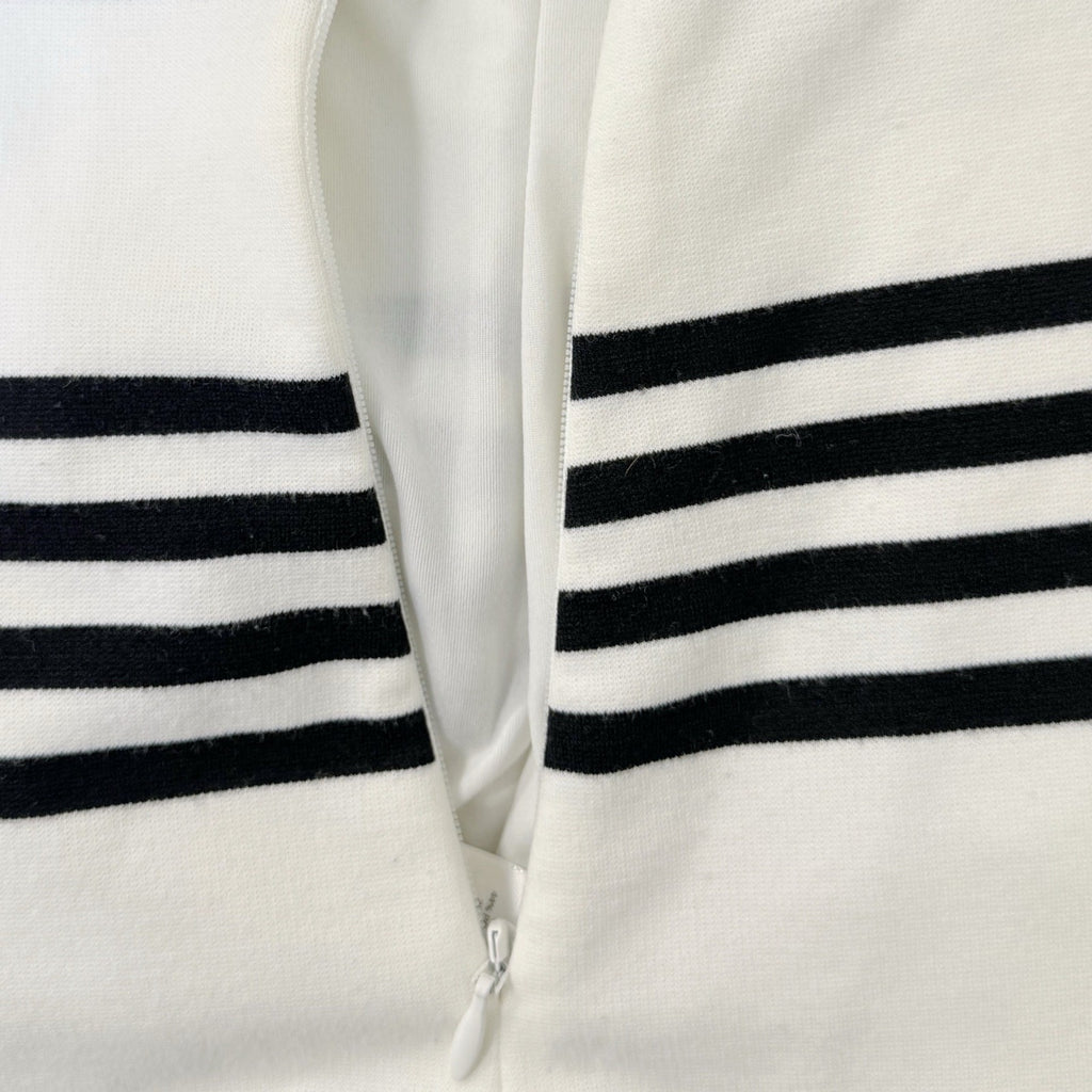 WHITE HOUSE BLACK MARKET BLACK & WHITE STRIPED TOP SIZE 14