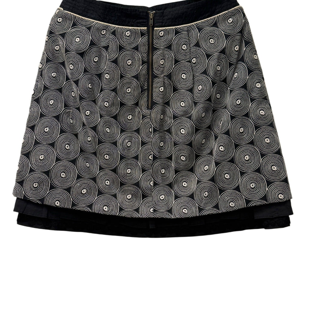 Floreat mini skirt in black and white circle pattern size 4