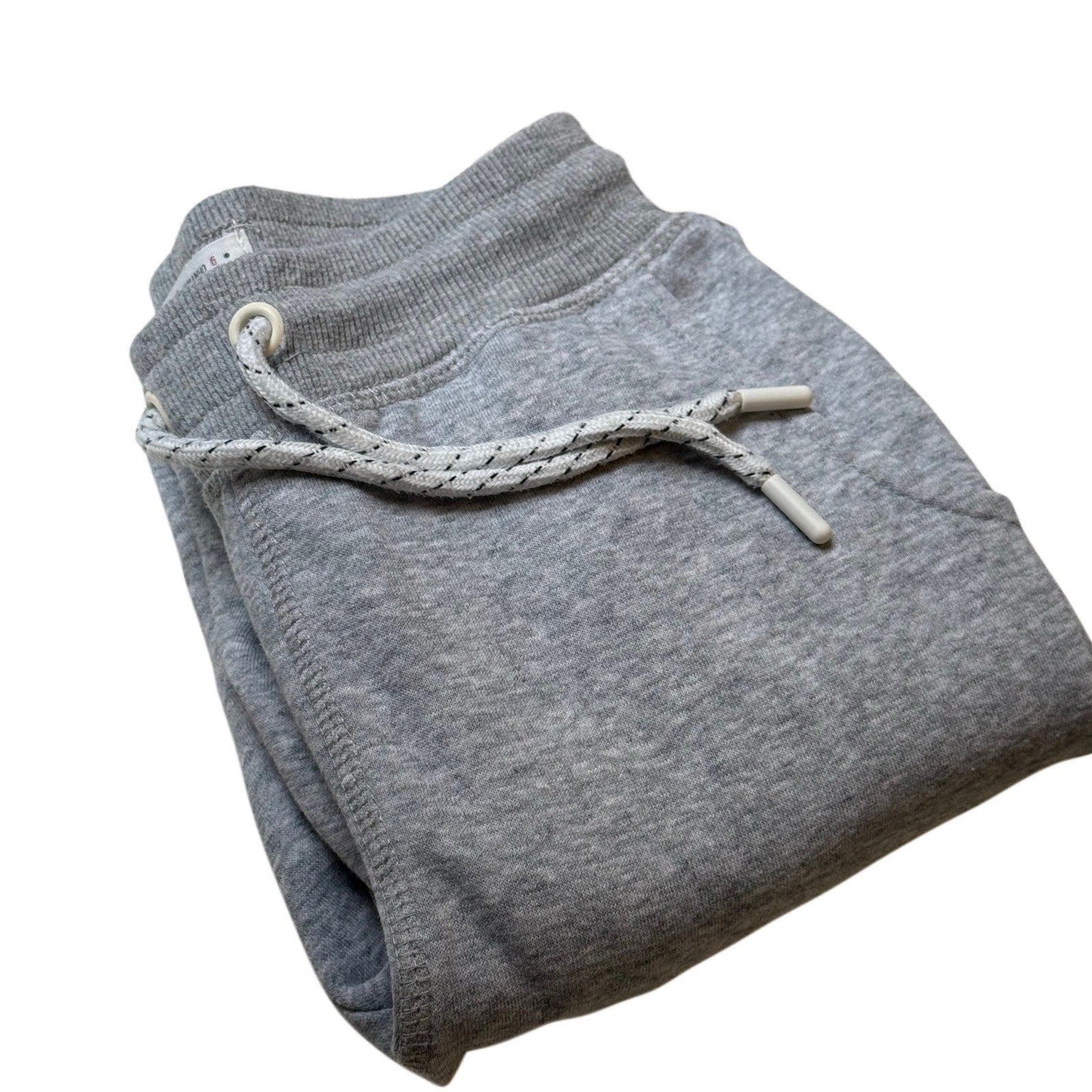 boys grey sweat pants in size 6
