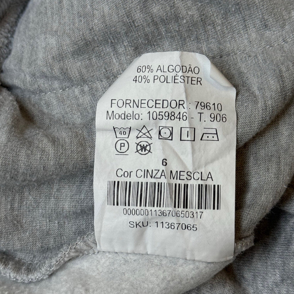 boys grey sweat pants in size 6