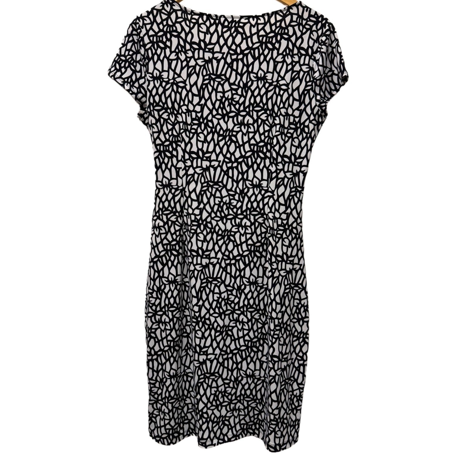 New York & Co. black and white dress size M