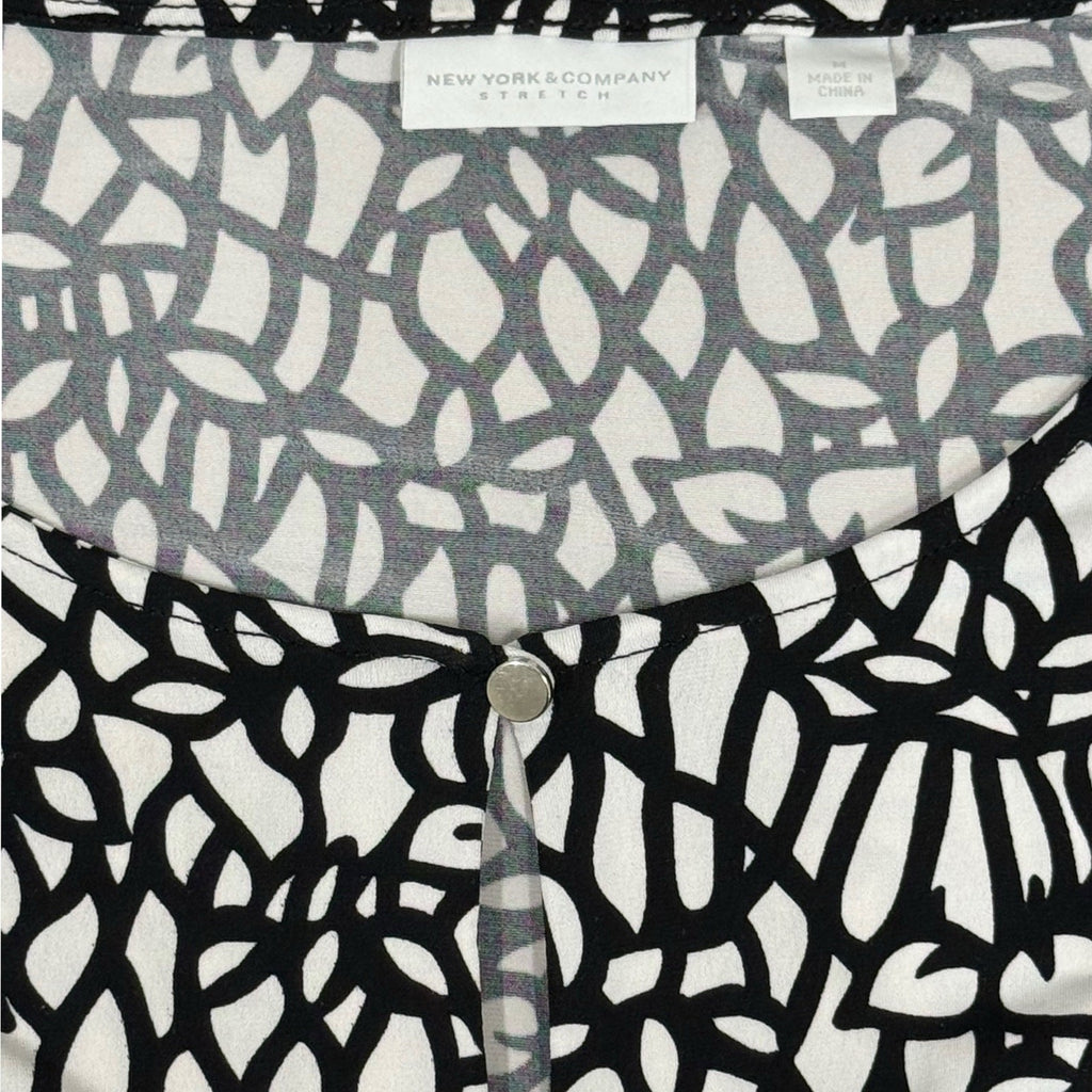 New York & Co. black and white dress size M