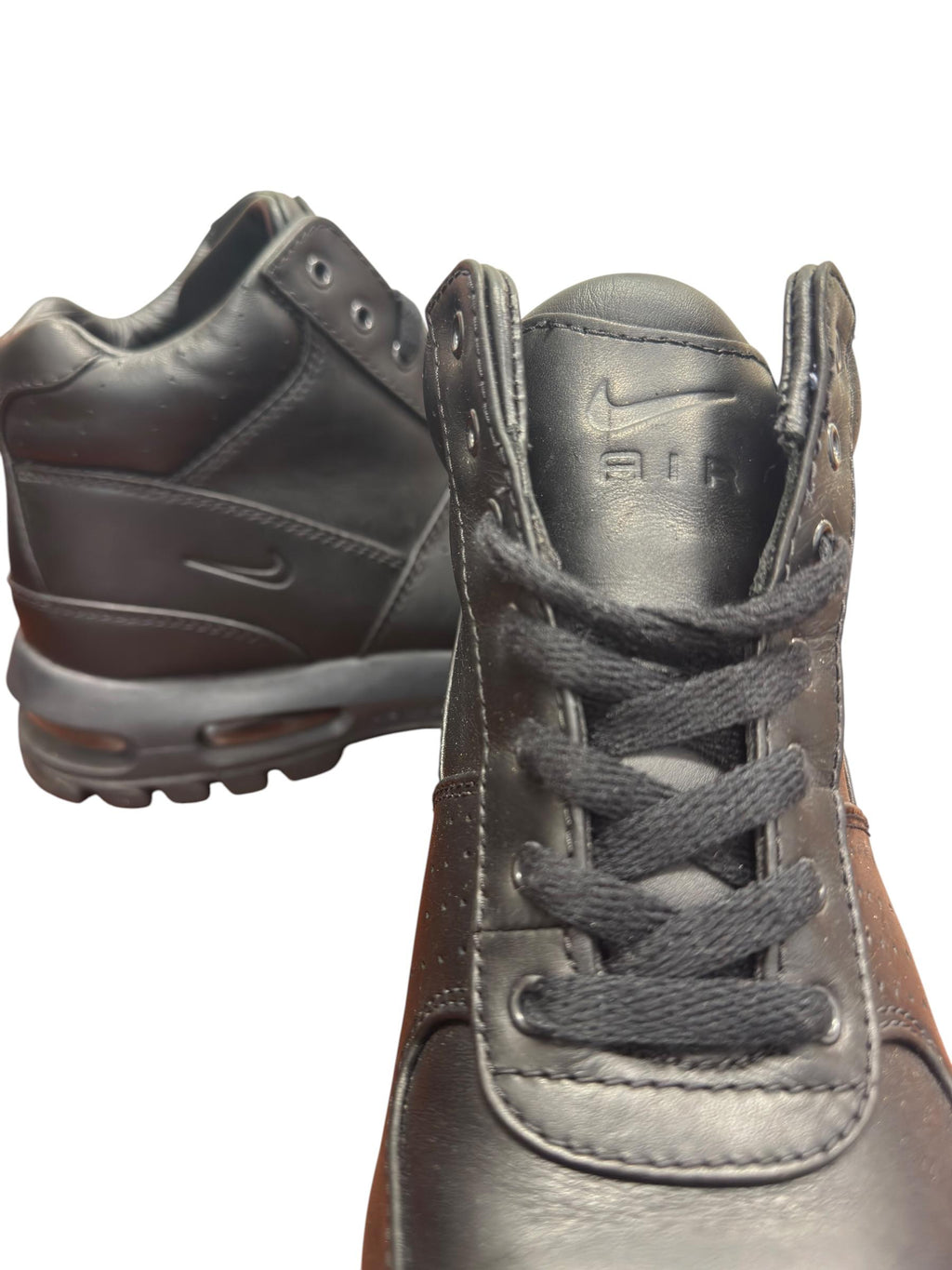 Nike Sneakers Size 8 US