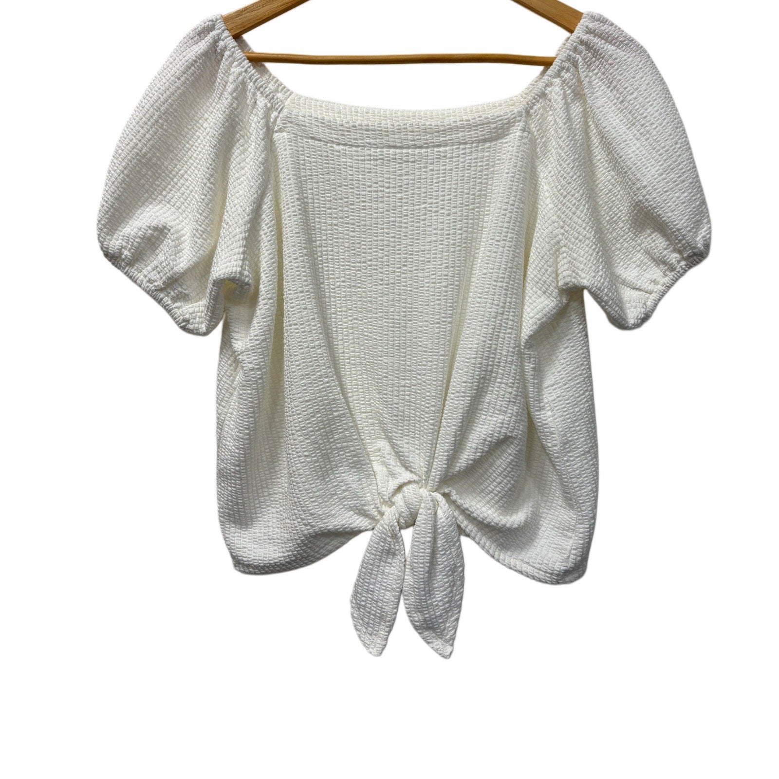 Loft woman's short sleeve top in white size M with tie bow at the bottom
