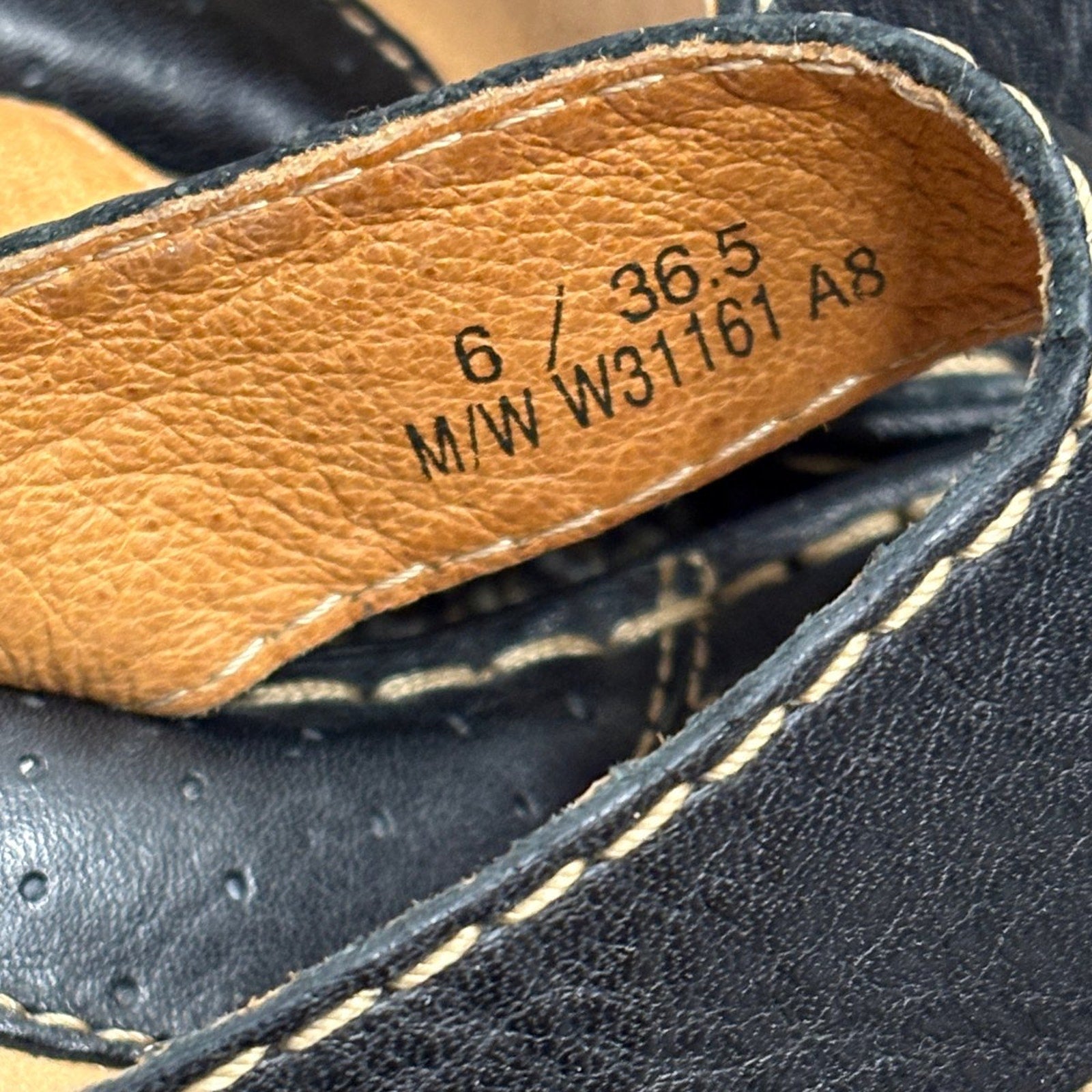 Born Black Leather Thong Wedge Sandals Size 6