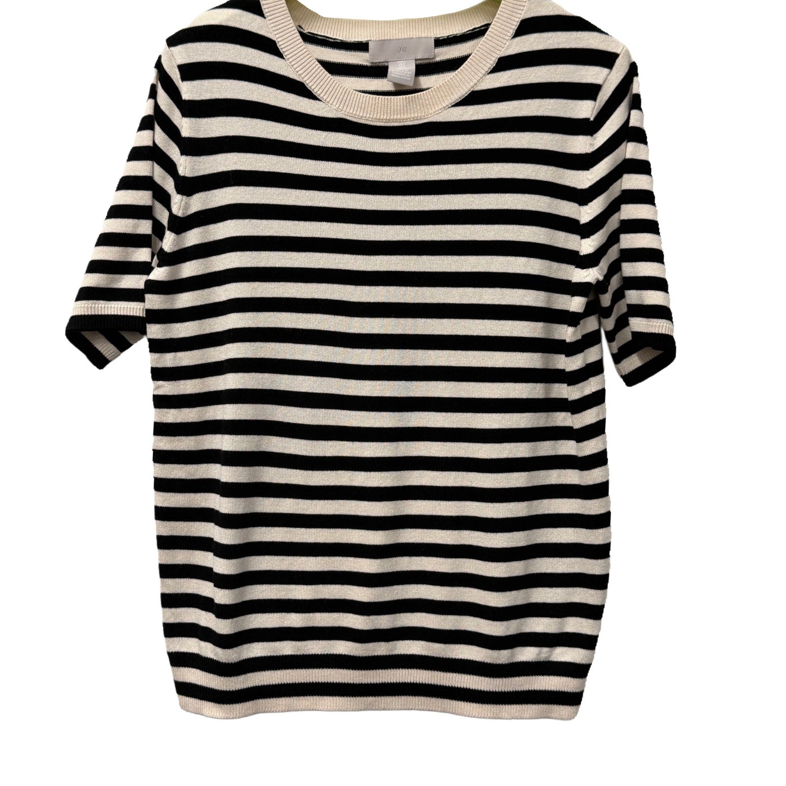 H&M black and white strip knit top in size S