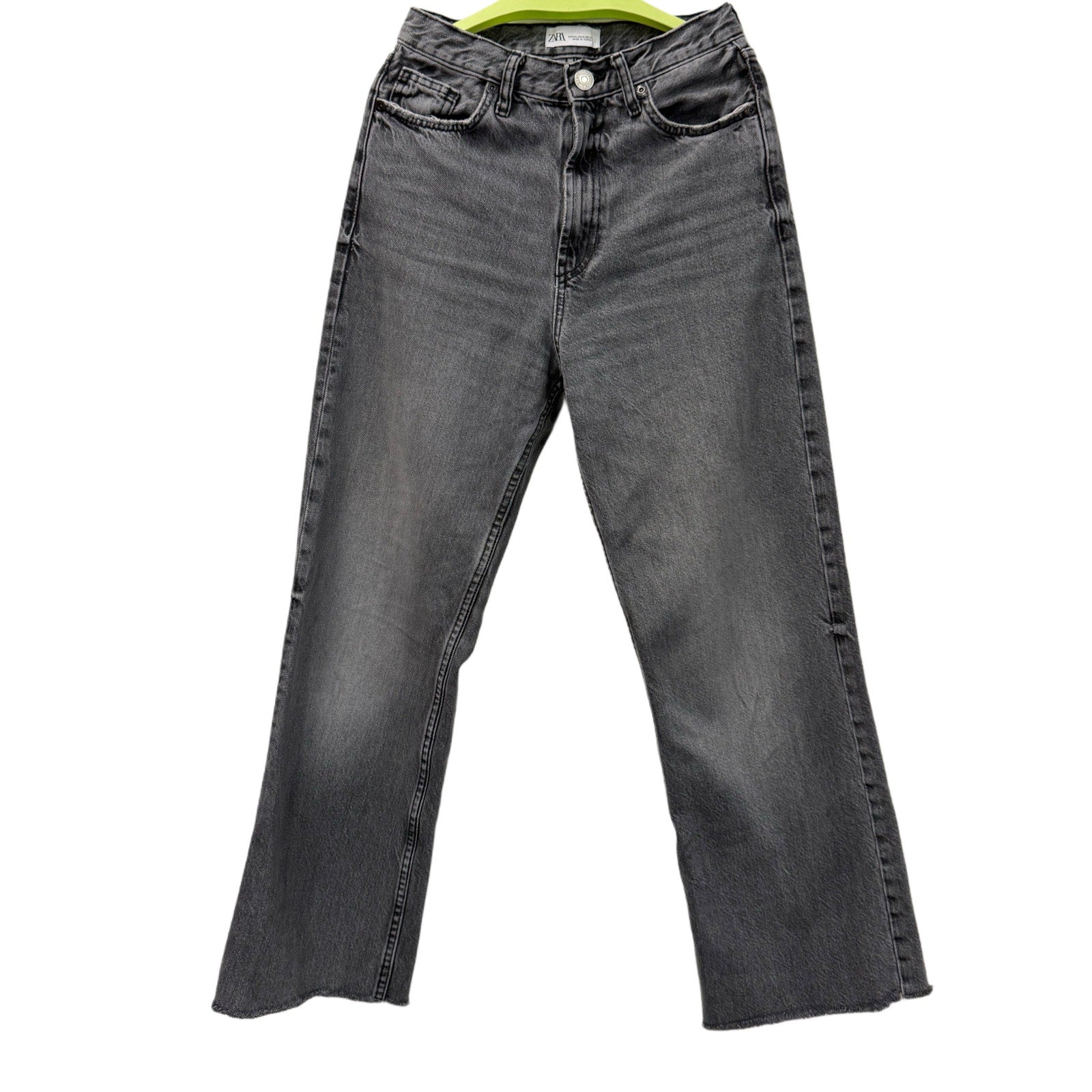 Zara jeans in size us 2 i black stone washed