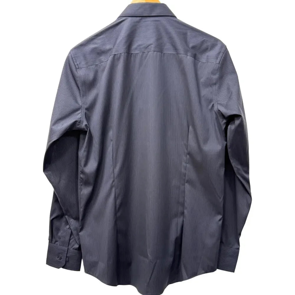 Non iron slim fit stretch button up men's shirt in size M blue grey