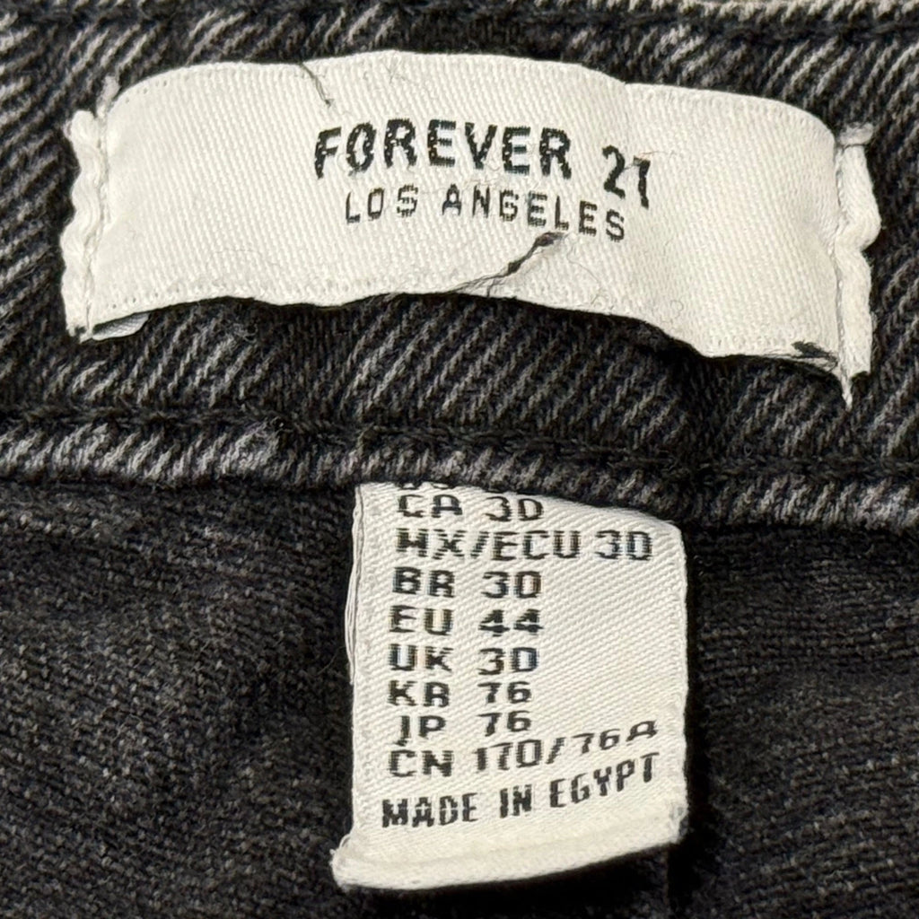 Forever 21 Women’s Black Denim Shorts Size 30 High Rise Raw Hem Distressed