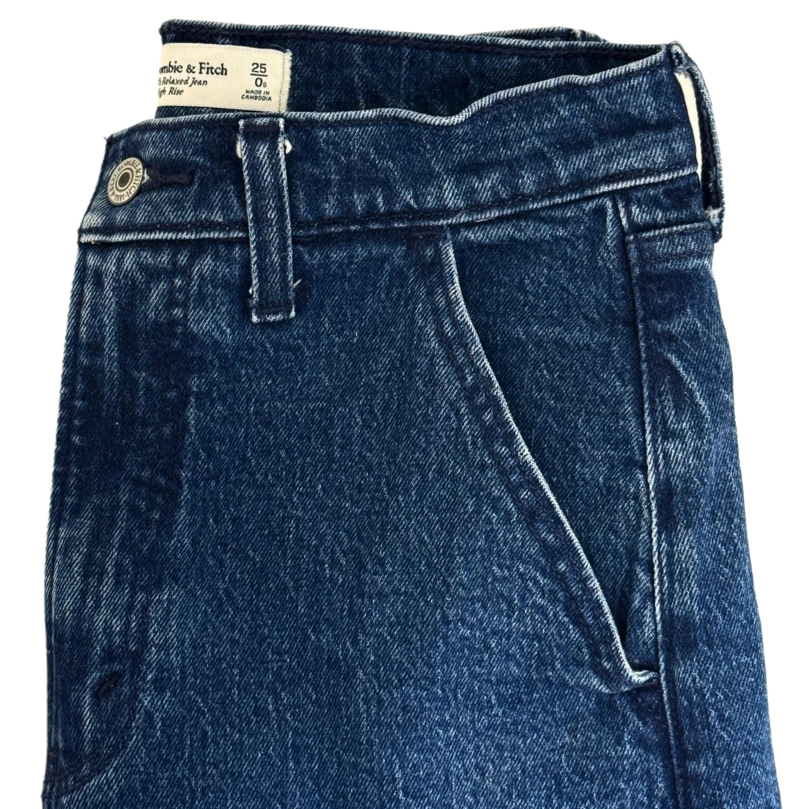 Abercrombie blue jeans relaxed fit in size 25