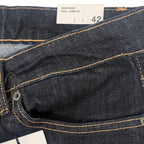 Dark Wash Straight Leg Jeans Women’s Size 10 / EU 42 NWT