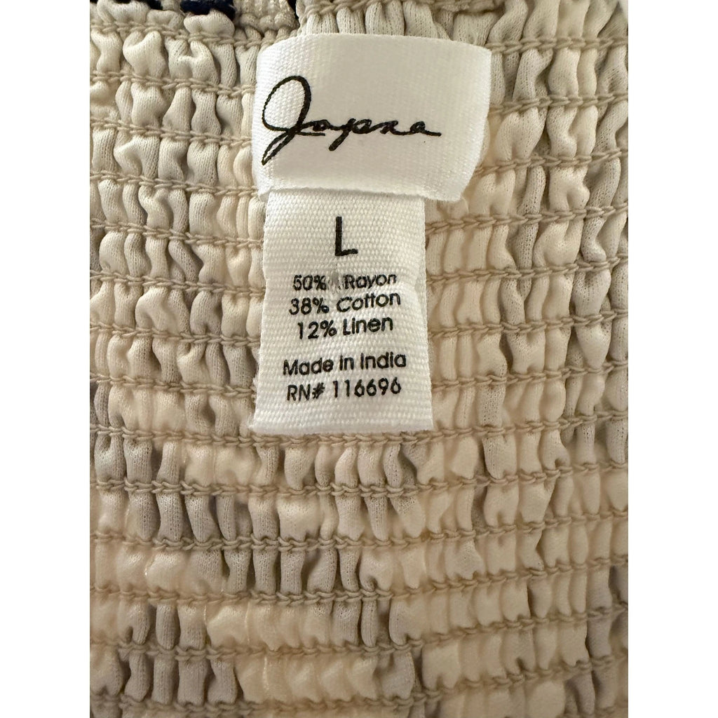 Jopaa woman's top in black and white pattern