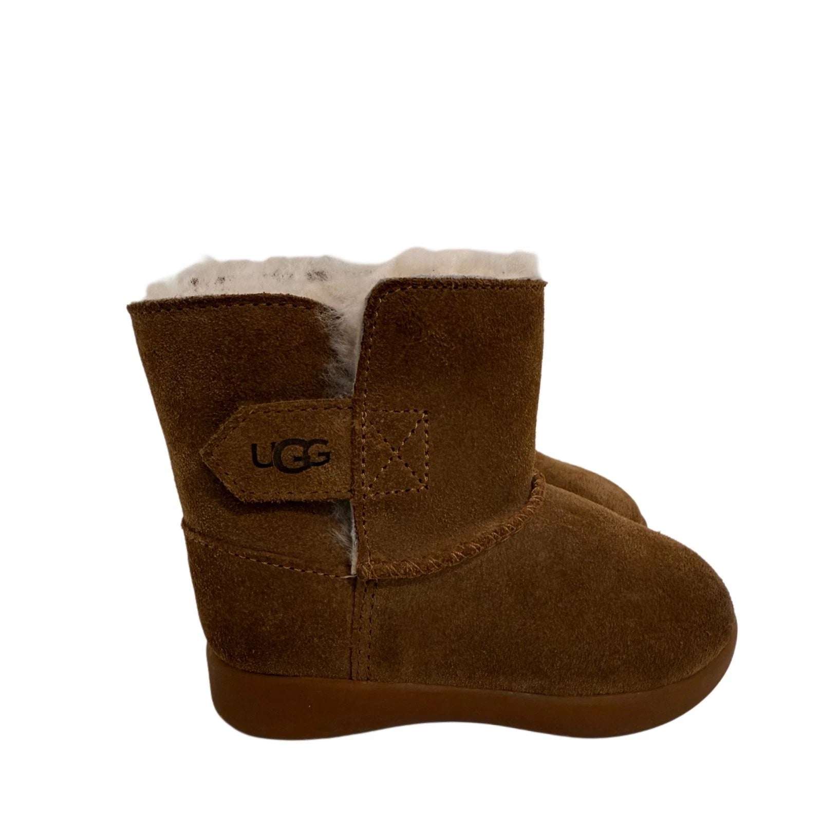 Cozy Uggs in size 6 for women in brown