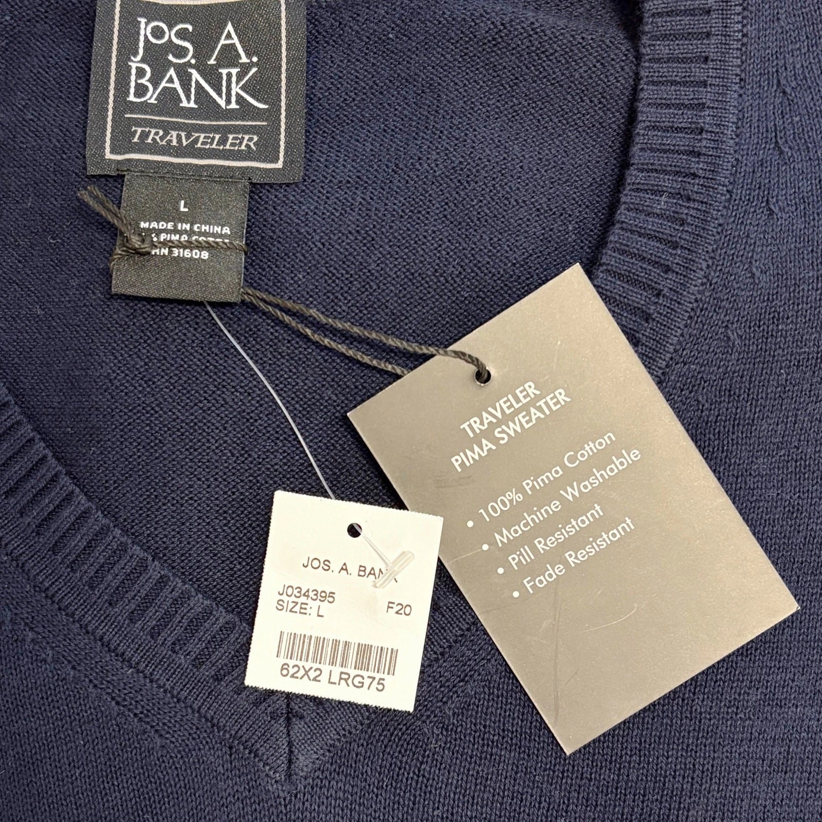 NEW Jos A Bank Traveler Pima Cotton Sweater Men’s Large Navy V-Neck Lightweight