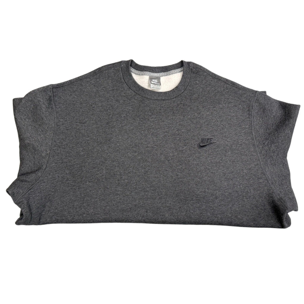 Nike sports ware in grey for men in size XXL